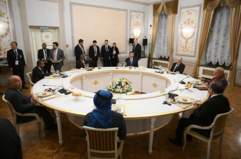 Cumbre tectónica del BRICS en Kazán: bajo el sello de los alimentos y los energéticos