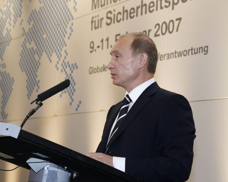 Triunfo de Putin 18 años después: Conferencia de Seguridad de Múnich adopta la multipolaridad